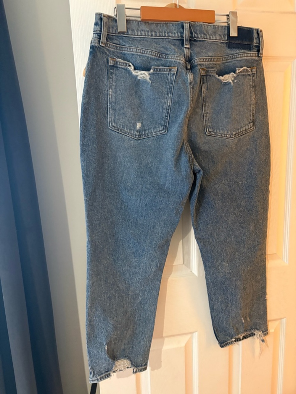 Abercrombie & Fitch high rise mom Jean size 14 short 32 NWOT - Picture 3 of 9
